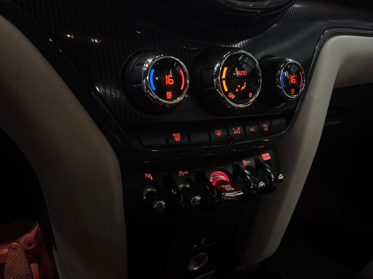 Mini Cooper SD Countryman 2.0 Hype Automatica 190CV