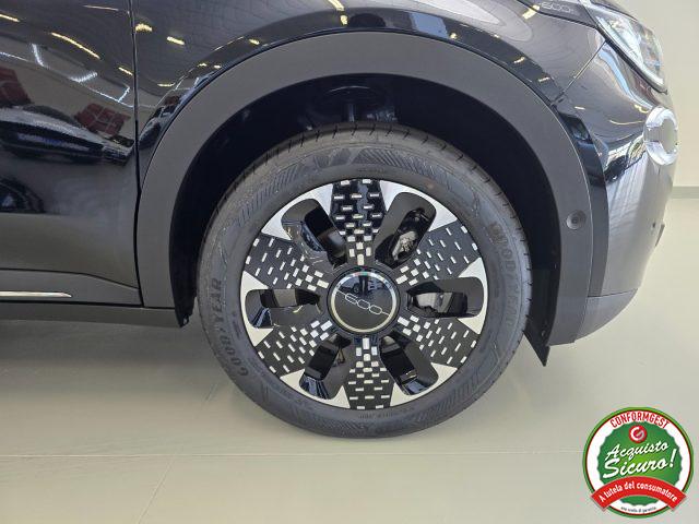 FIAT 600 Hybrid DCT MHEV La Prima