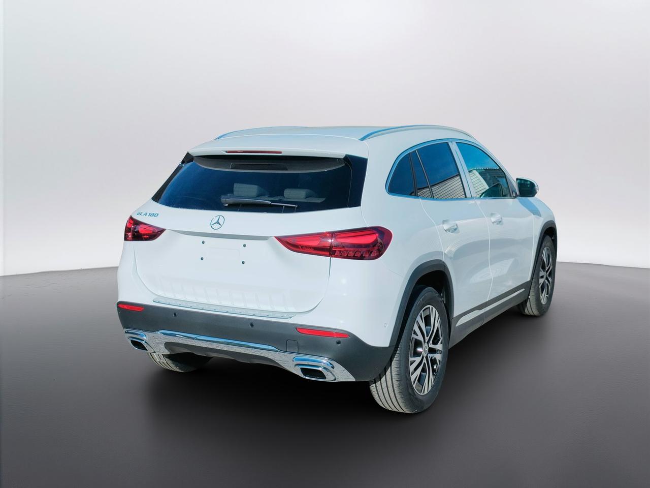 Mercedes-Benz GLA 180