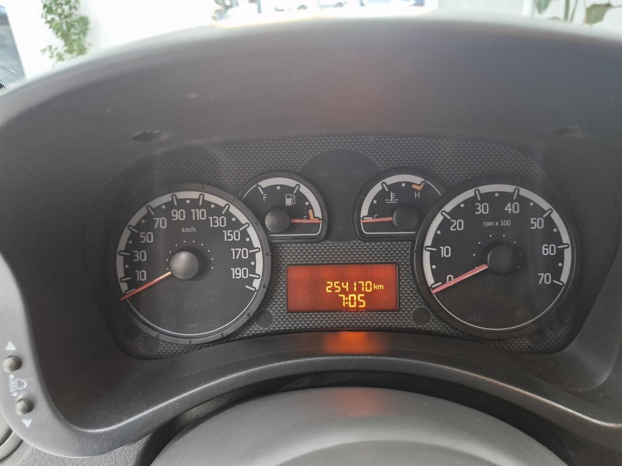 FIAT PANDA 1.2 CLIMBING NATURAL POWER ANNO 2010