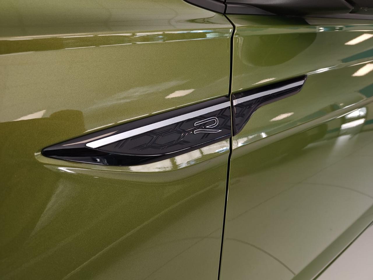 VOLKSWAGEN Taigo 1.5 tsi R-Line 150cv dsg