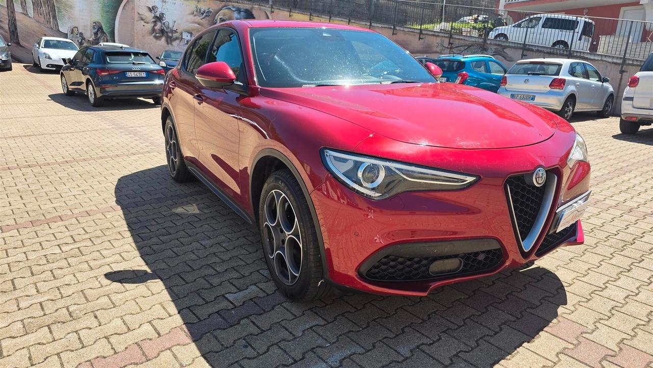 Alfa Romeo Stelvio 2.2 Turbodiesel 210 CV AT8 Q4 Executive
