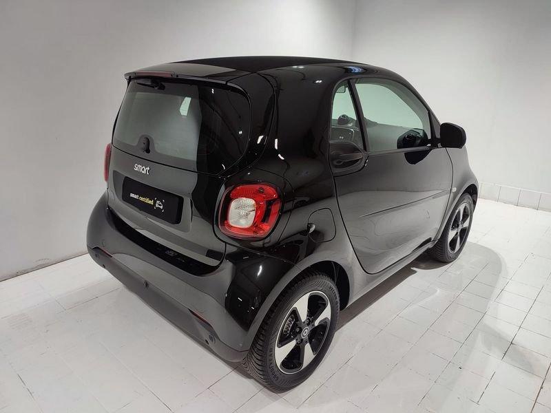 smart fortwo EQ Passion