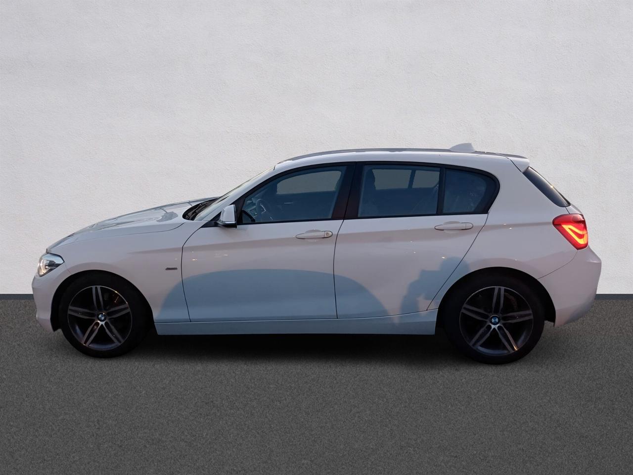 Bmw 118 118d 5p. Sport | da € 241,39 al mese