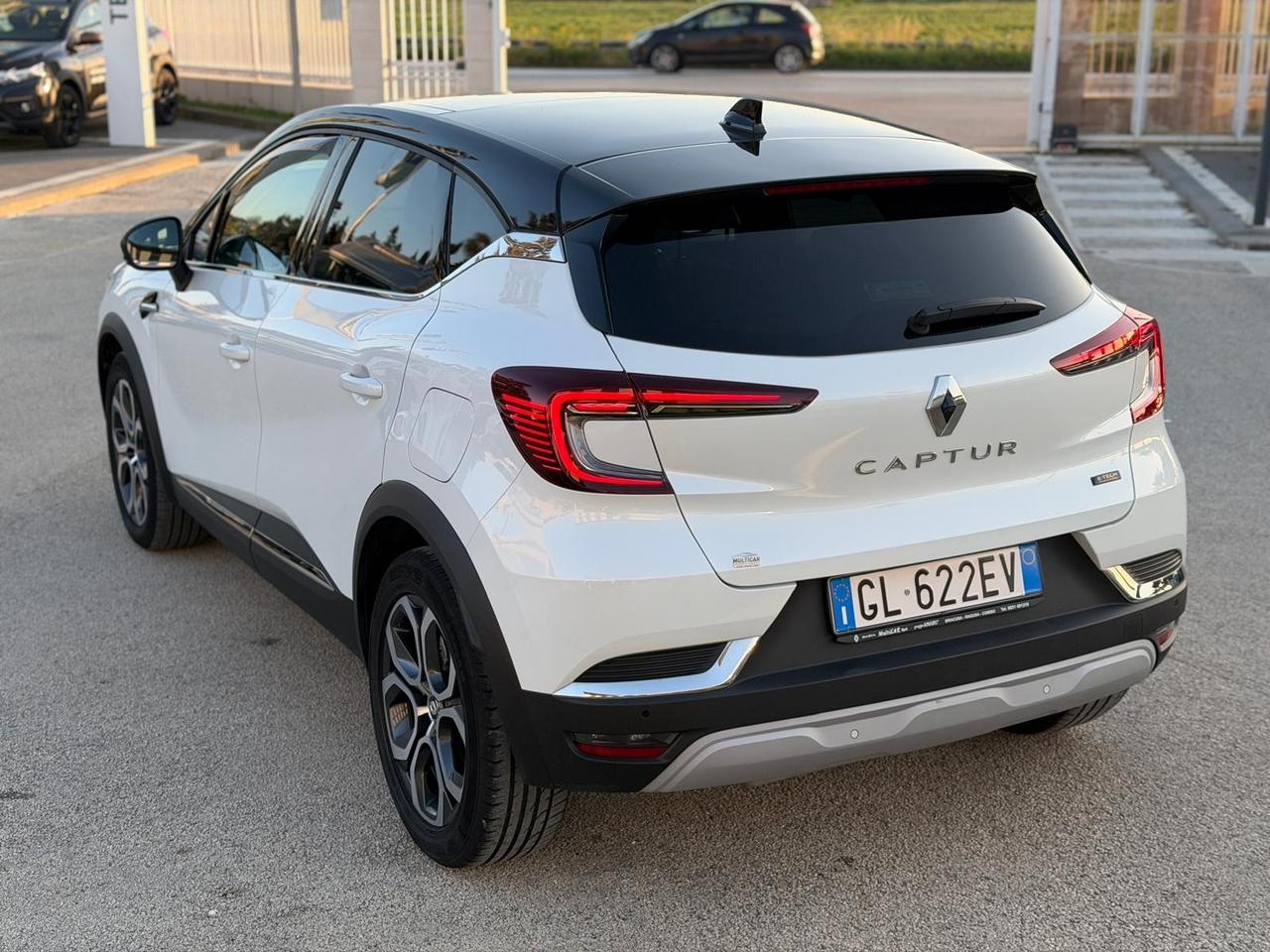 Renault Captur Plug-in Hybrid E-Tech 160 CV Techno