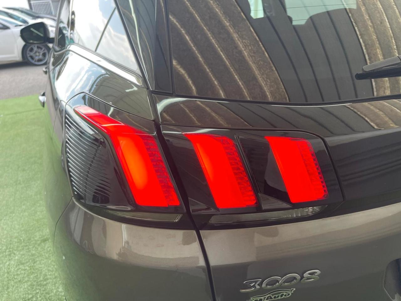 PEUGEOT 3008 GT LINE 1.5 DIESEL 130CV
