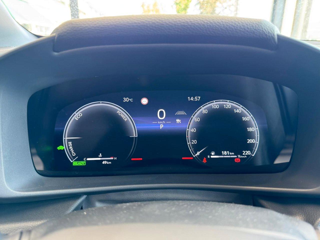 Toyota C-HR 1.8 hev Active fwd e-cvt