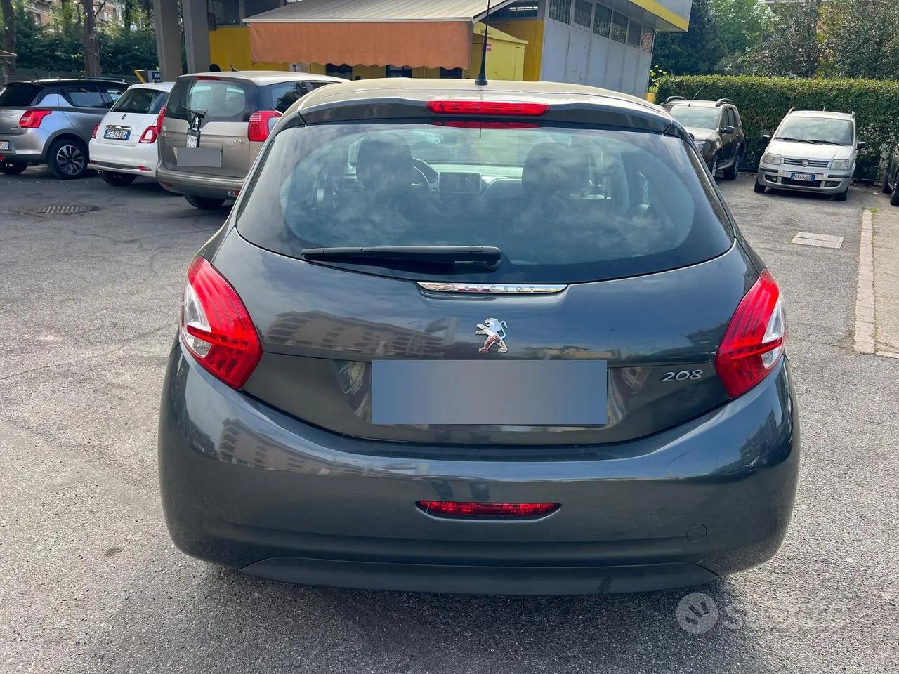 Peugeot 208