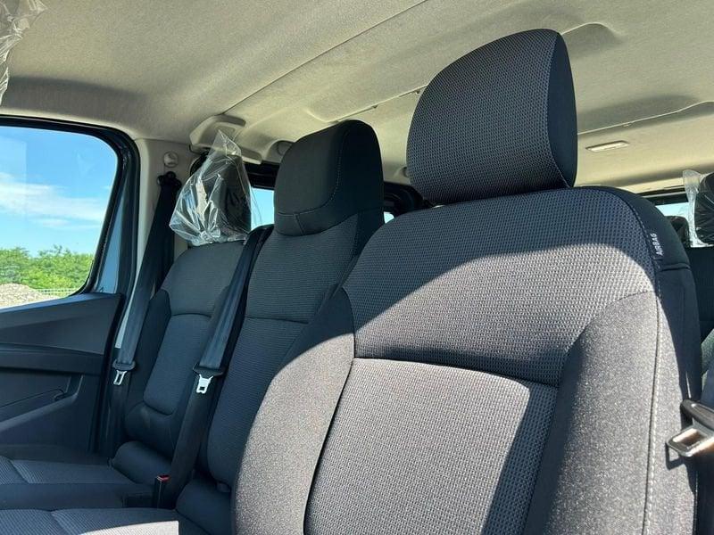 Renault Trafic passenger 2.0 Blue dci 150cv L1H1 Authentic