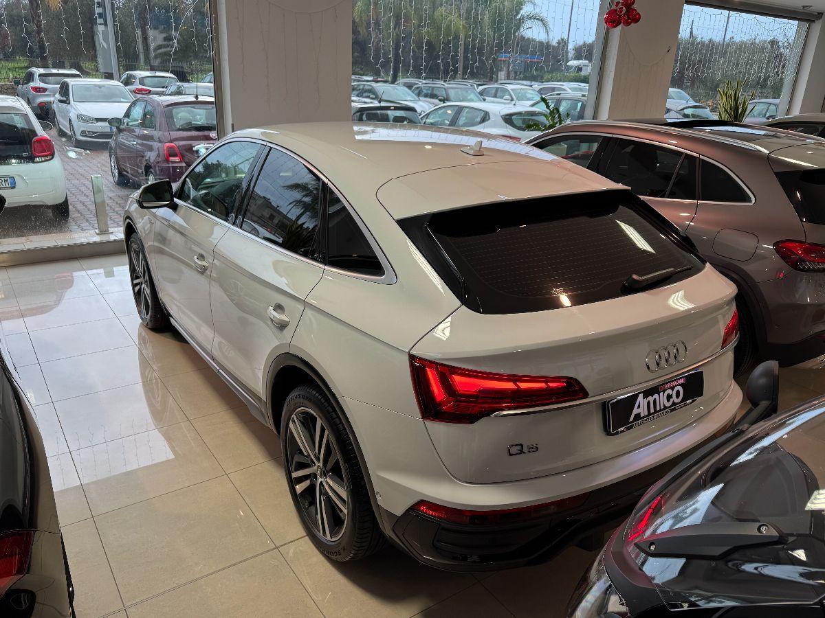 AUDI Q5 Sportback SPB TDI Pelle Cerchi 20 Luci ambient