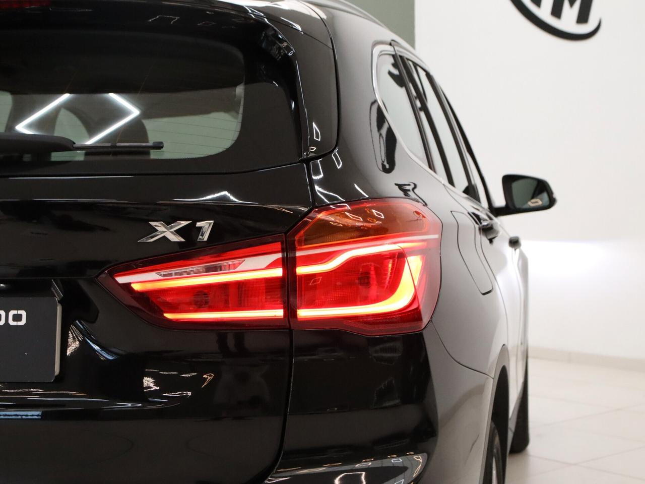 BMW X1 F48 sdrive18d xLine auto