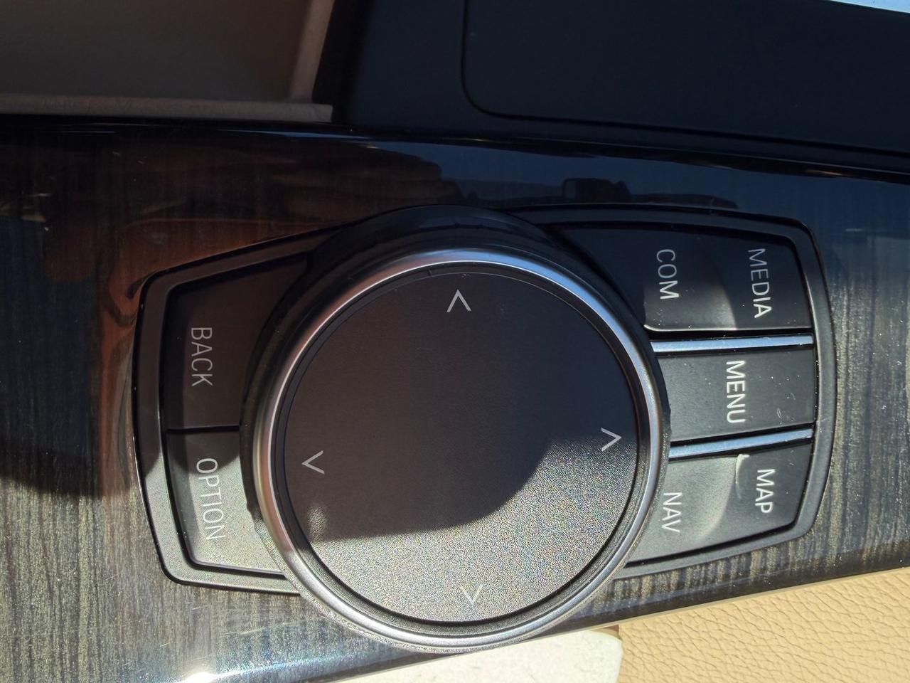 Bmw 320 d Luxury Line #10868