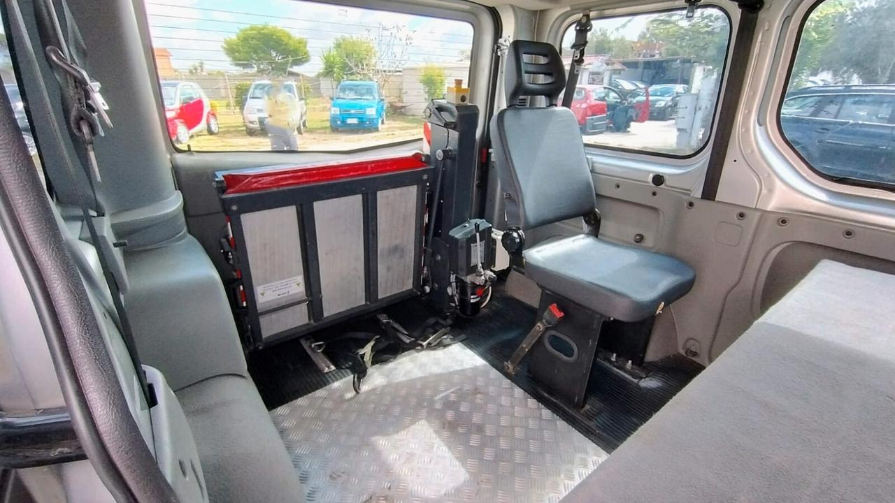 Opel Vivaro 29 2.0 CDTI PC-TN Combi 9 Posti