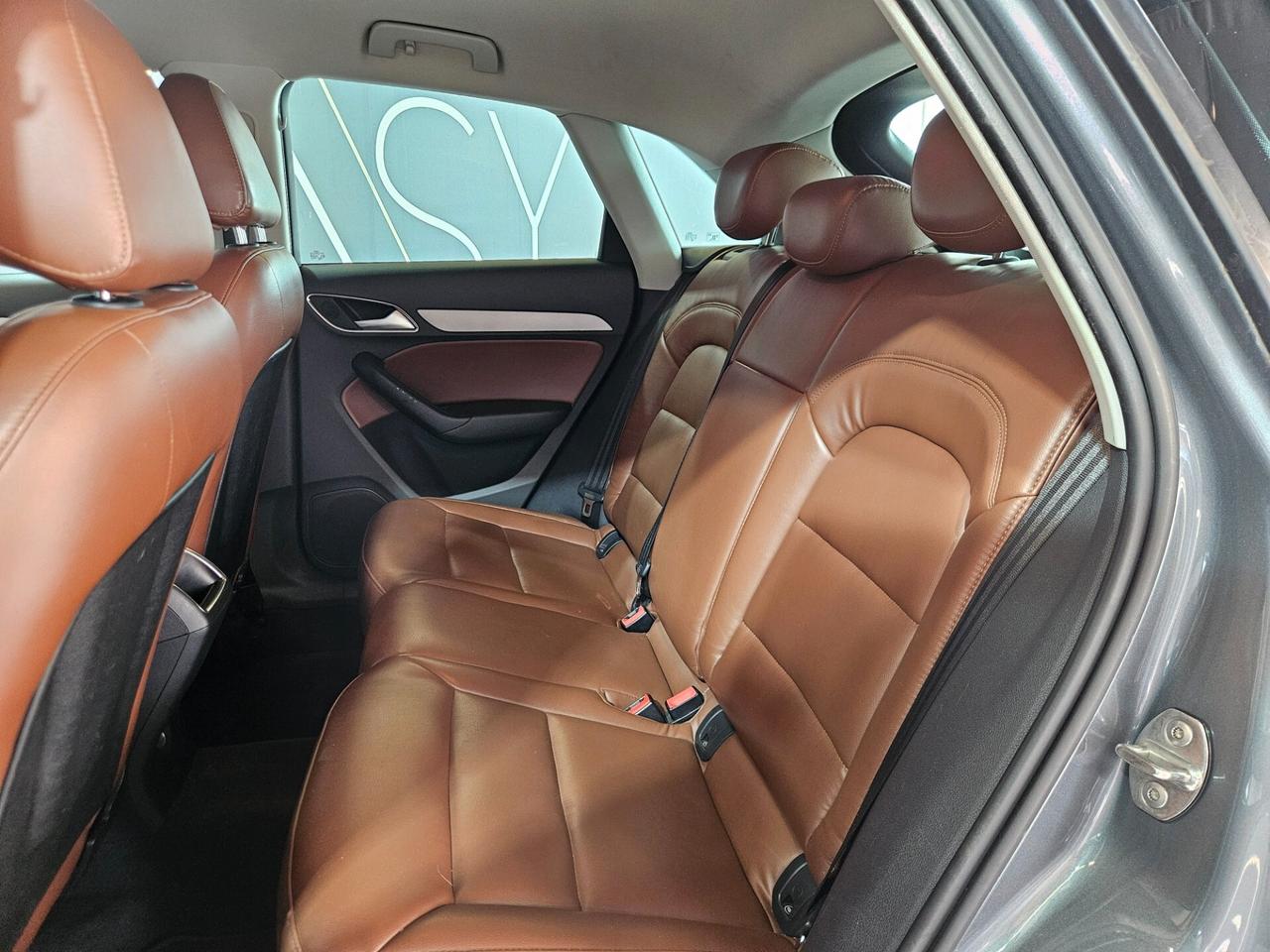 Audi Q3 2.0 tdi quattro 140cv s-tronic