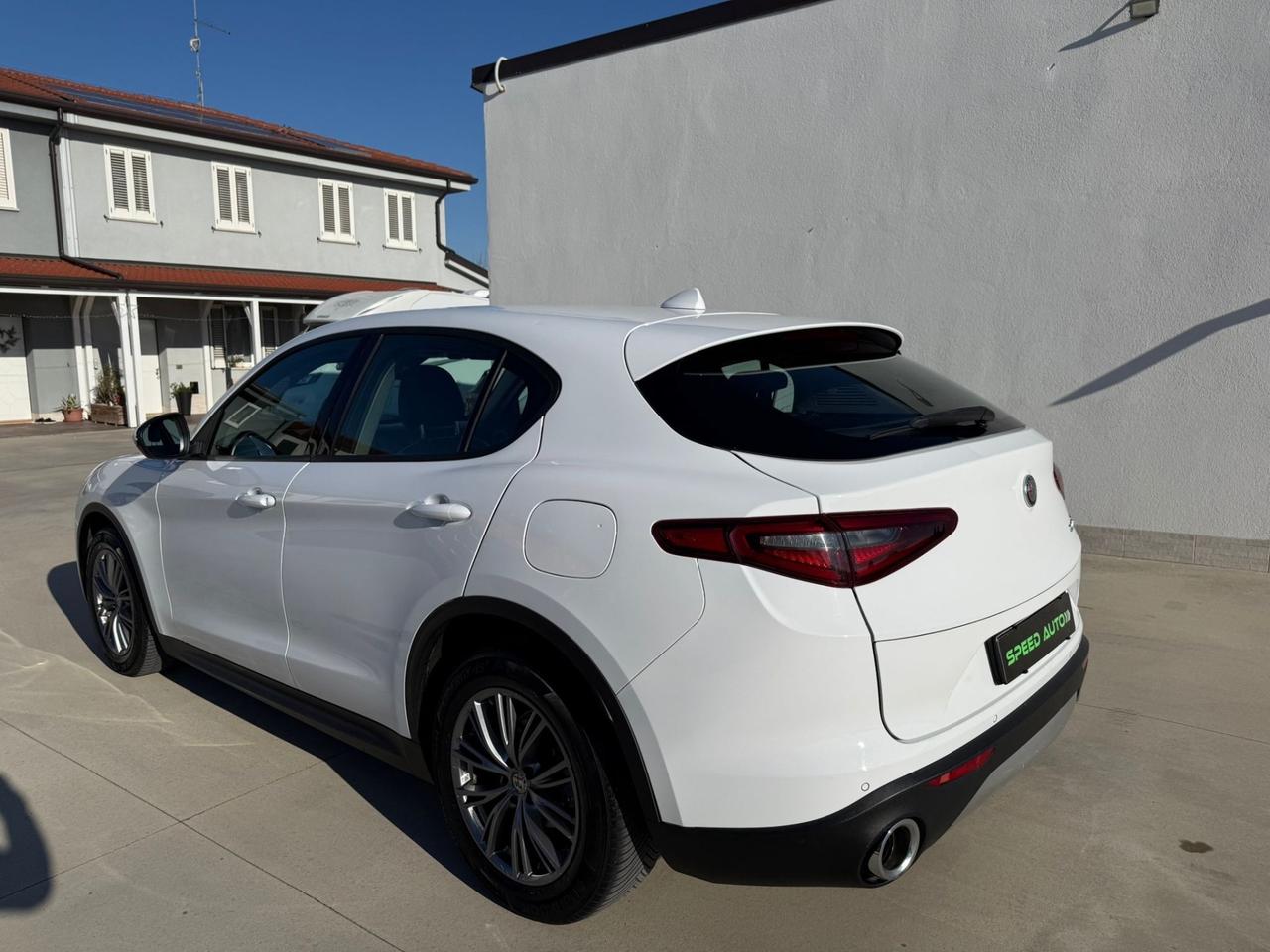 Alfa Romeo Stelvio 2.2 Turbodiesel 150 CV AT8 RWD Super