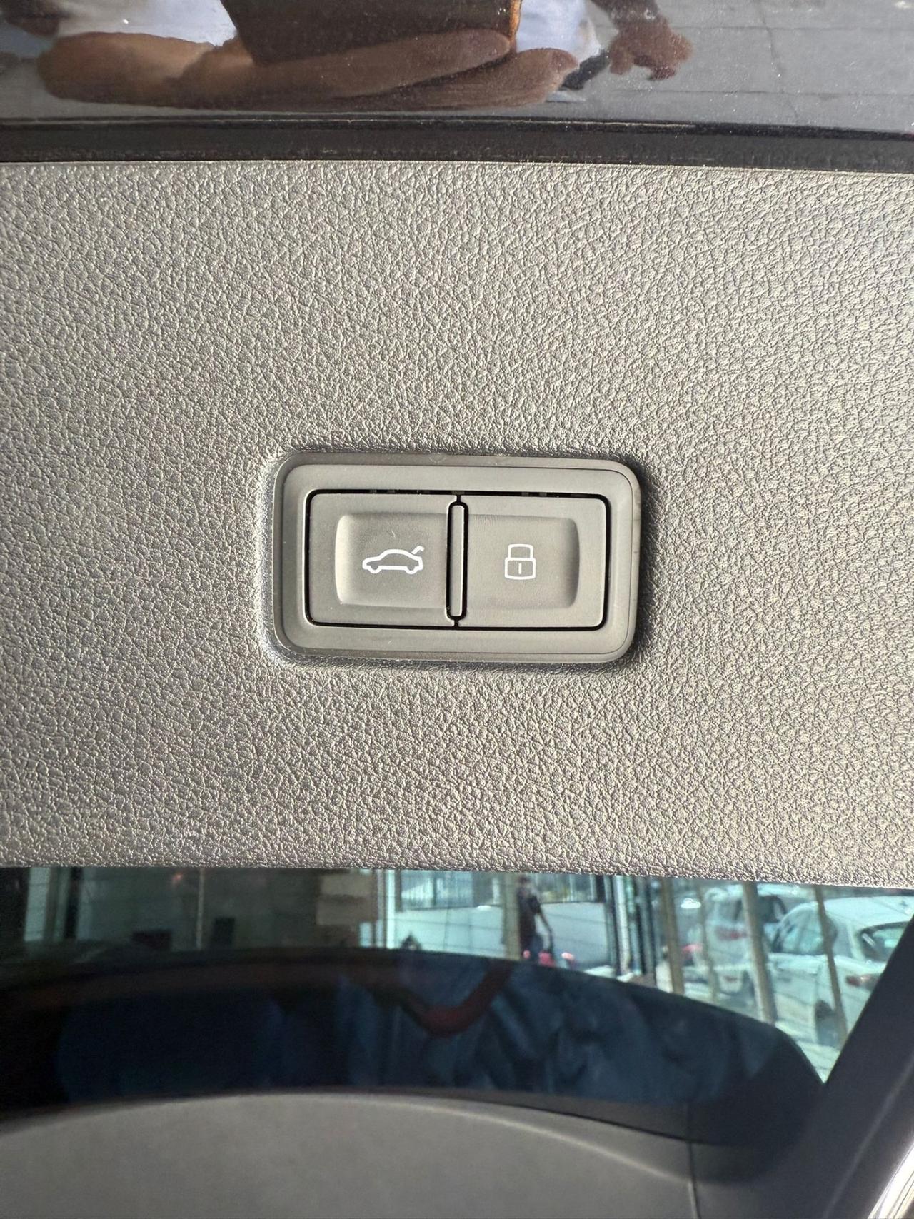Audi Q8 50 TDI 286 CV quattro tiptronic Sport