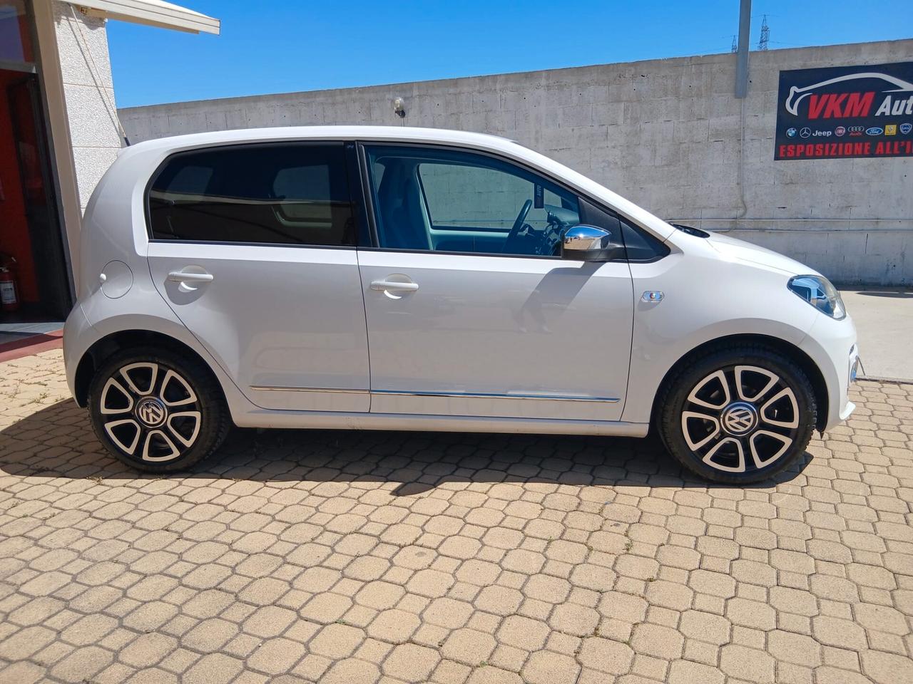 Volkswagen up! 1.0 BENZINA 75CV GARANTITA