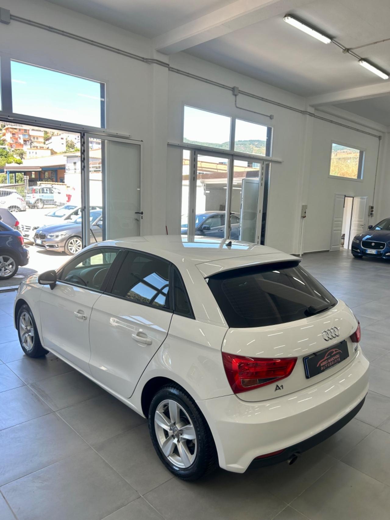Audi A1 1.0 TFSI ultra Sport FINANZIABILE