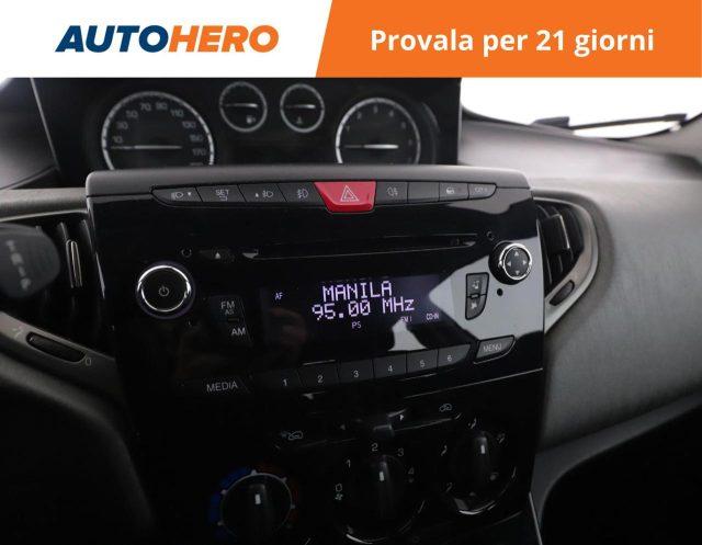 LANCIA Ypsilon 1.2 69 CV 5 porte Silver