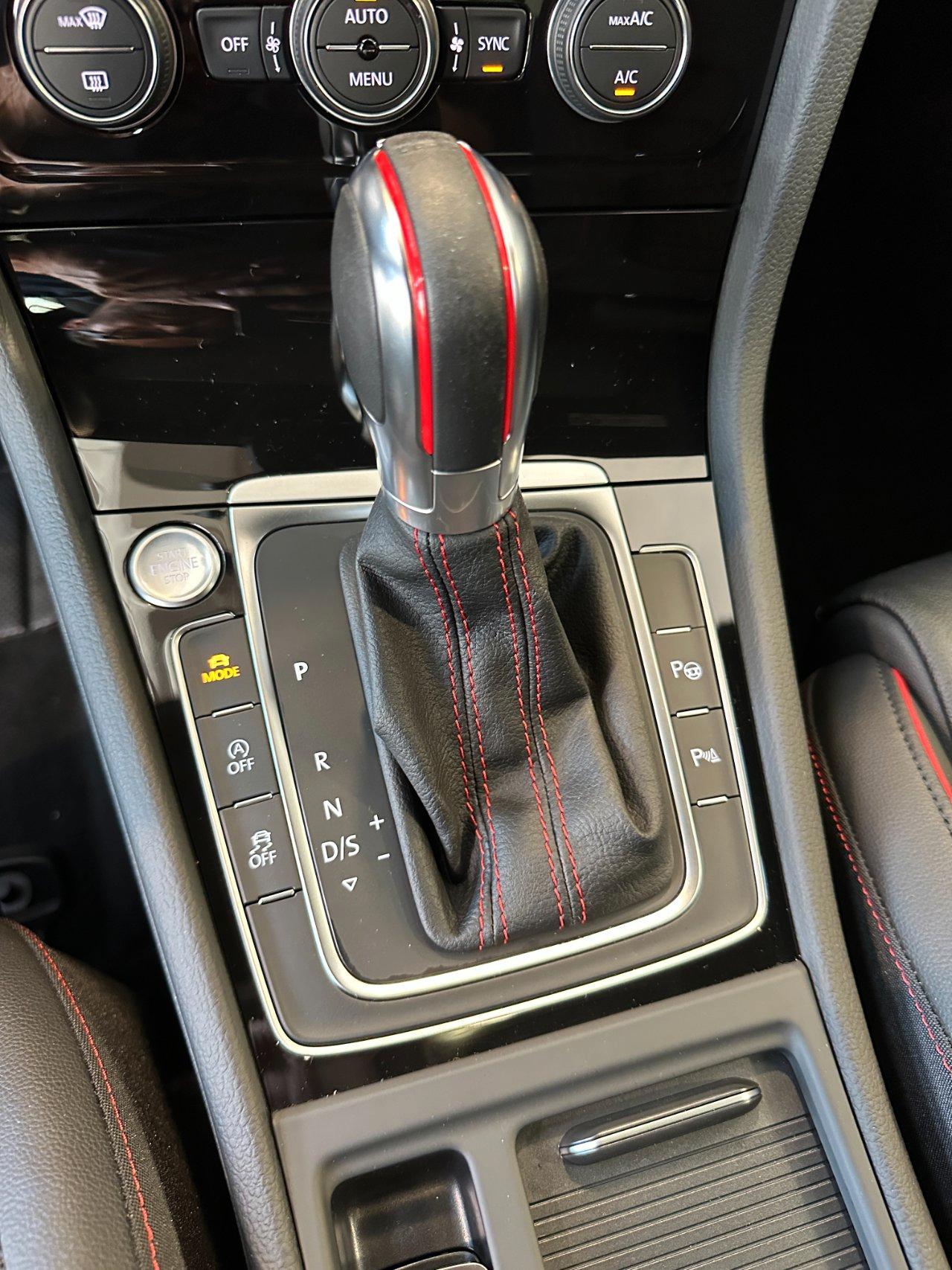 Volkswagen Golf 5 Porte 2.0 tsi Gti TCR 290cv dsg-Tetto-DCC-Carplay-Camera-FULL