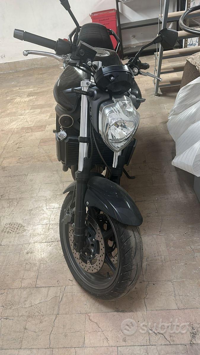 Vendia moto prezzo trattabile !!!!!
