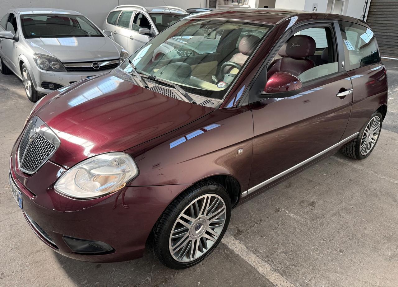 Lancia Ypsilon 1.2 Benzina 60Cv Platino - 2009