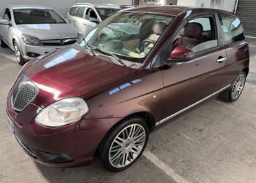 Lancia Ypsilon 1.2 Benzina 60Cv Platino - 2009