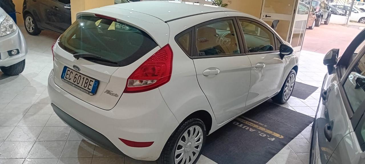 Ford Fiesta Fiesta+ 1.4 5 porte Bz.- GPL