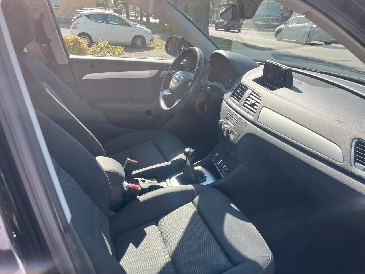 Audi Q3 2.0 TDI 150 CV Business Vettura in arrivo