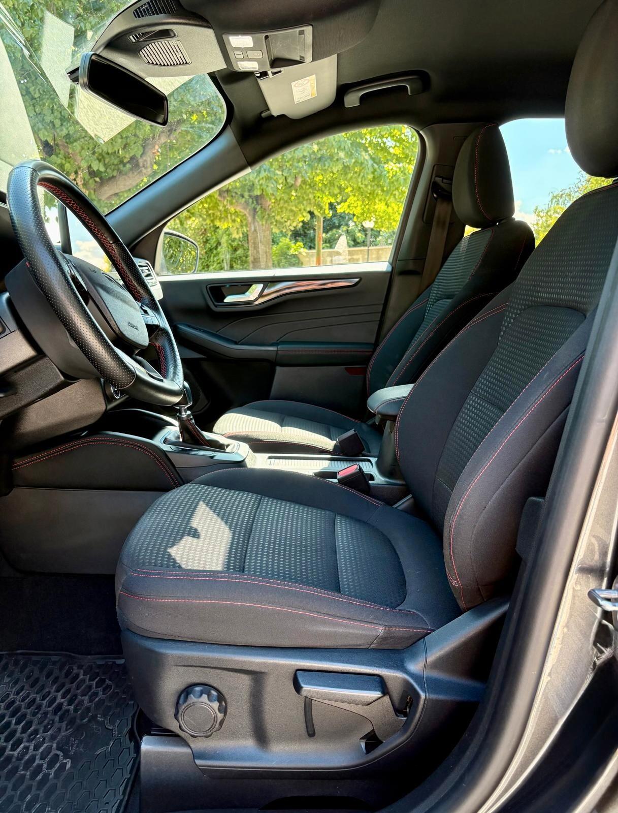 Ford Kuga 1.5 Diesel 120 CV ST-Line