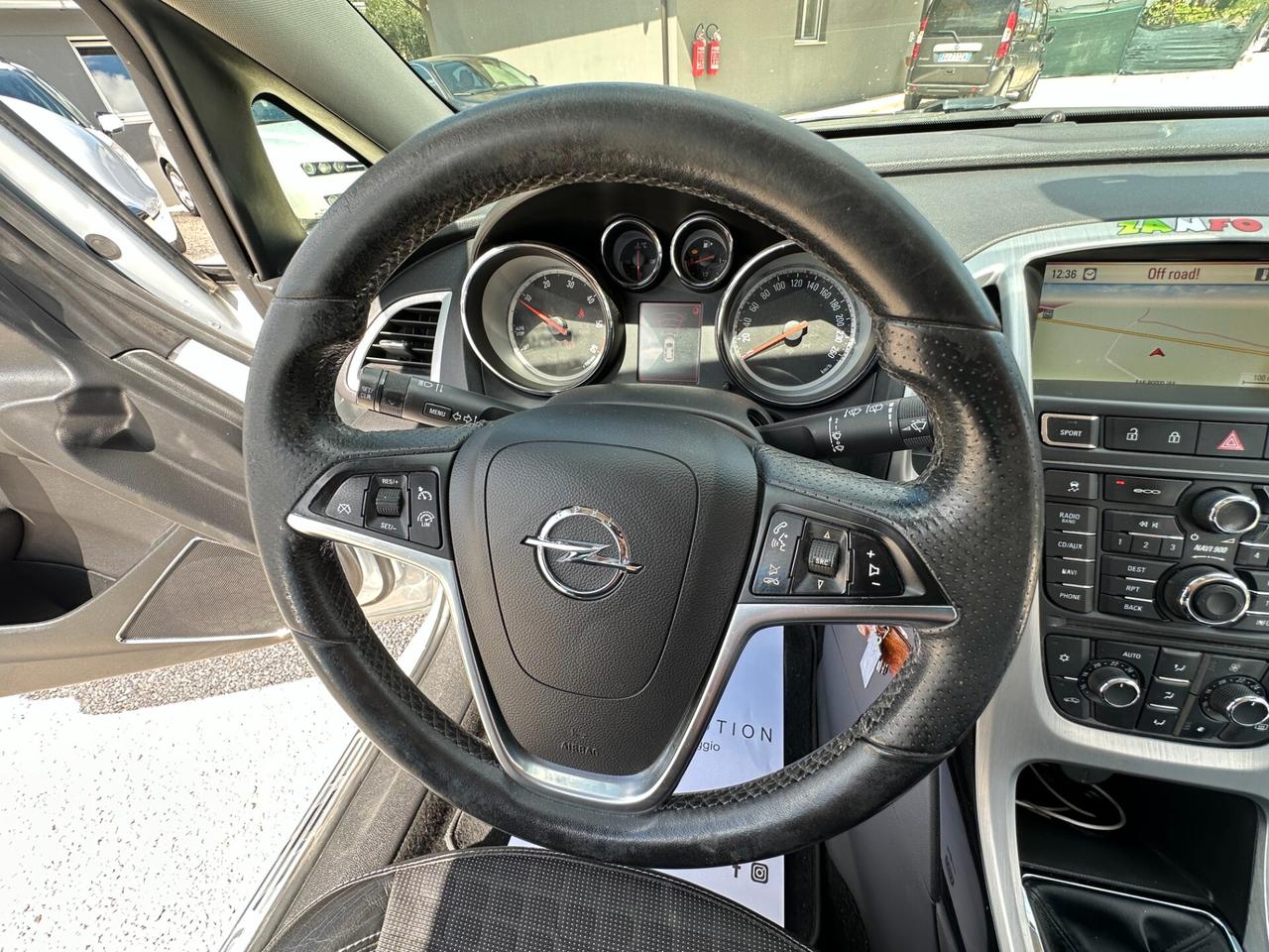 Opel Astra GTC 2.0 CDTI 165cv Cosmo 288.180 km