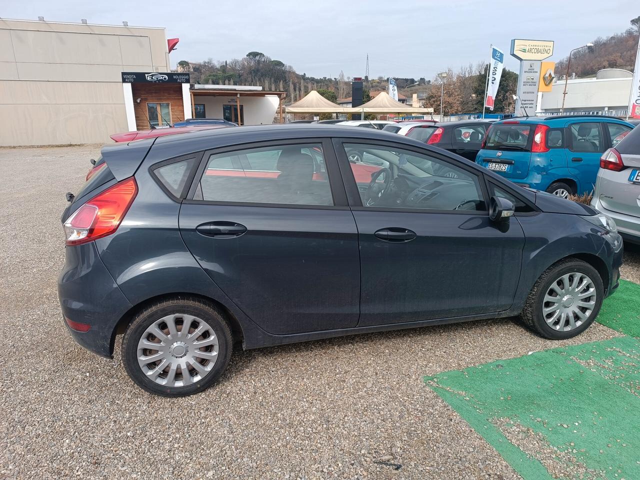 Ford Fiesta 1.5 TDCi 75CV 5 porte Titanium
