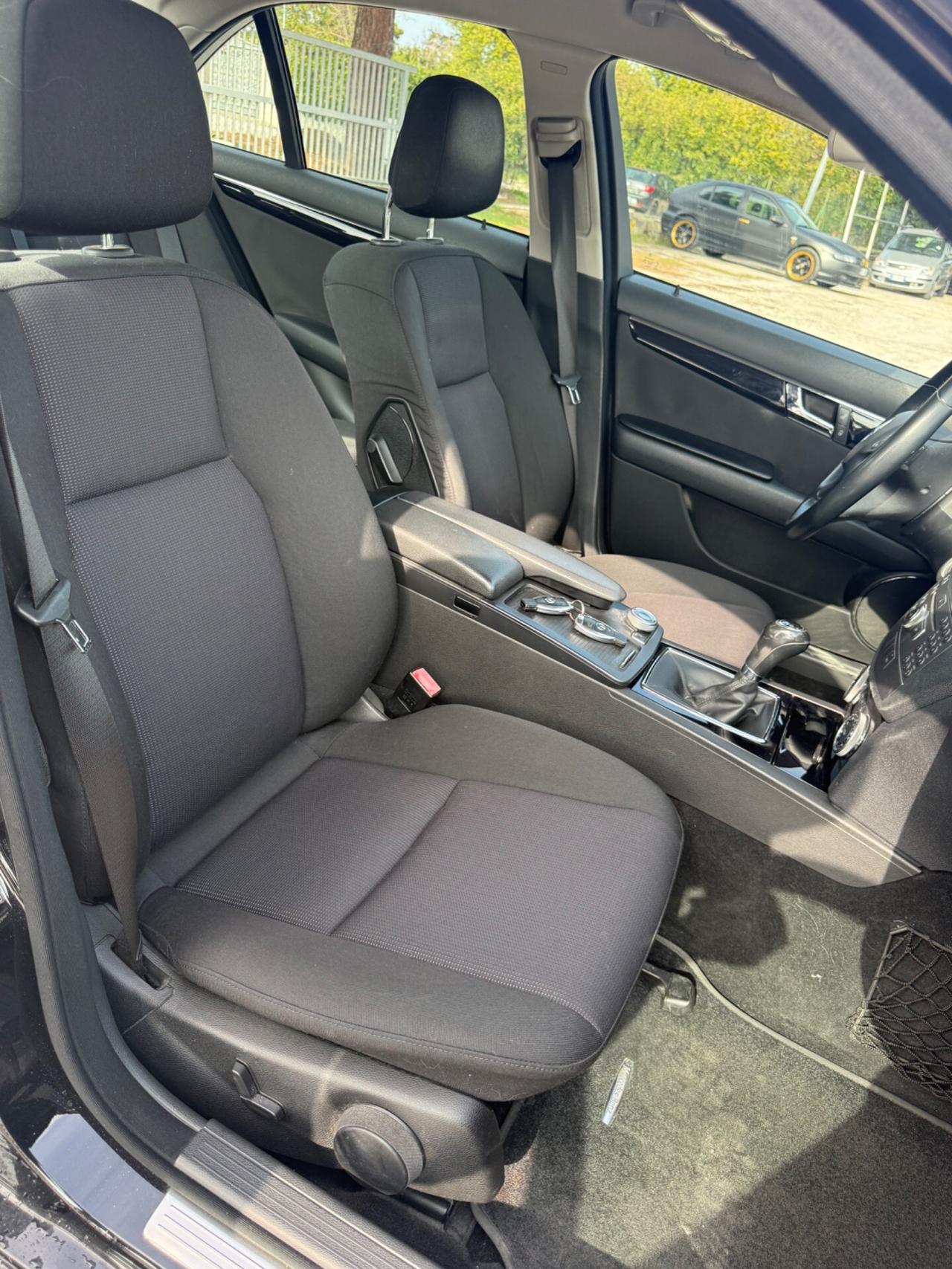 Mercedes classe C 180 CGi 127 milaKM uniproprietario