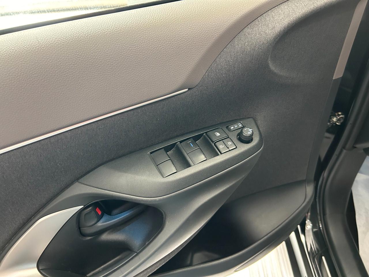 Toyota Yaris Cross 1.5h Hybrid 116cv e-cvt auto Lounge Tetto ITALIANA