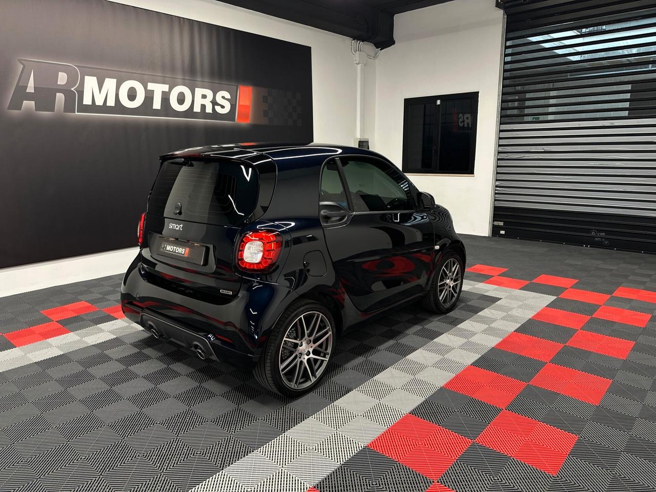 Smart ForTwo BRABUS 0.9 Parisblue