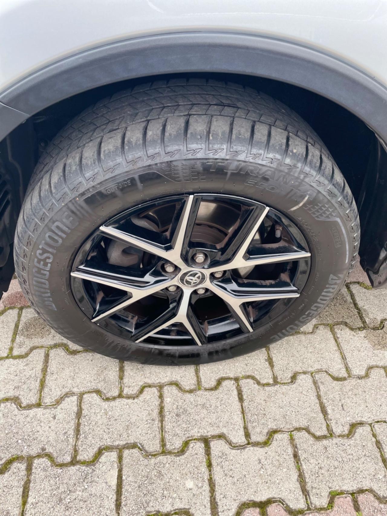 Toyota RAV 4 RAV4 2.0 D-4D 2WD Lounge