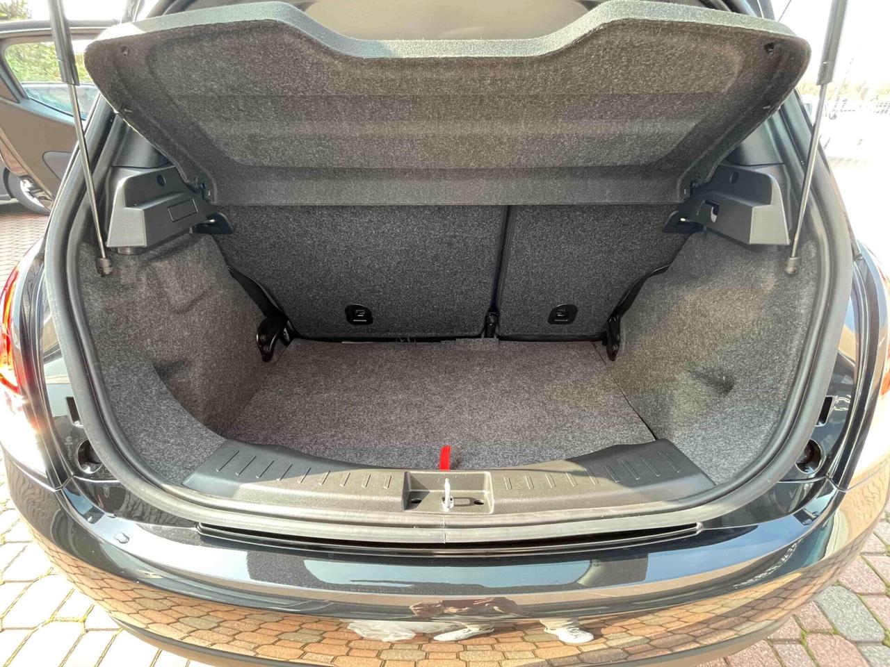 Lancia Ypsilon 1.0 FireFly 5 porte S&S Hybrid Oro