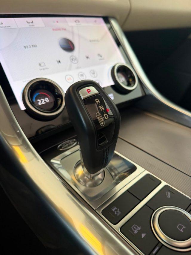 LAND ROVER Range Rover Sport 3.0 TDV6 HSE Dynamic//TETTO//SERVICE COMPLETO//