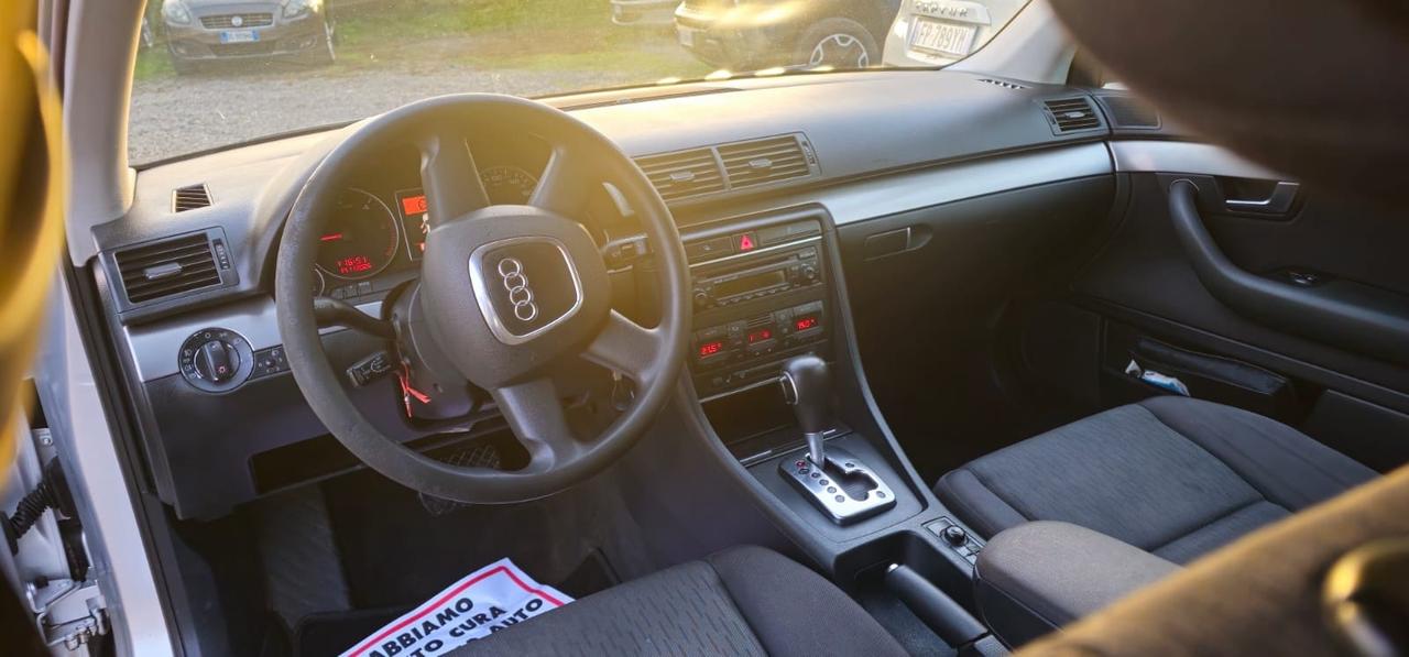 Audi A4 2.0 16V TDI Avant Top