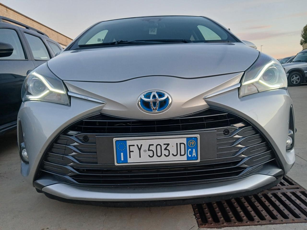 TOYOTA Yaris Y20 1.500 Hybrid 75cv 5porte Km33.000