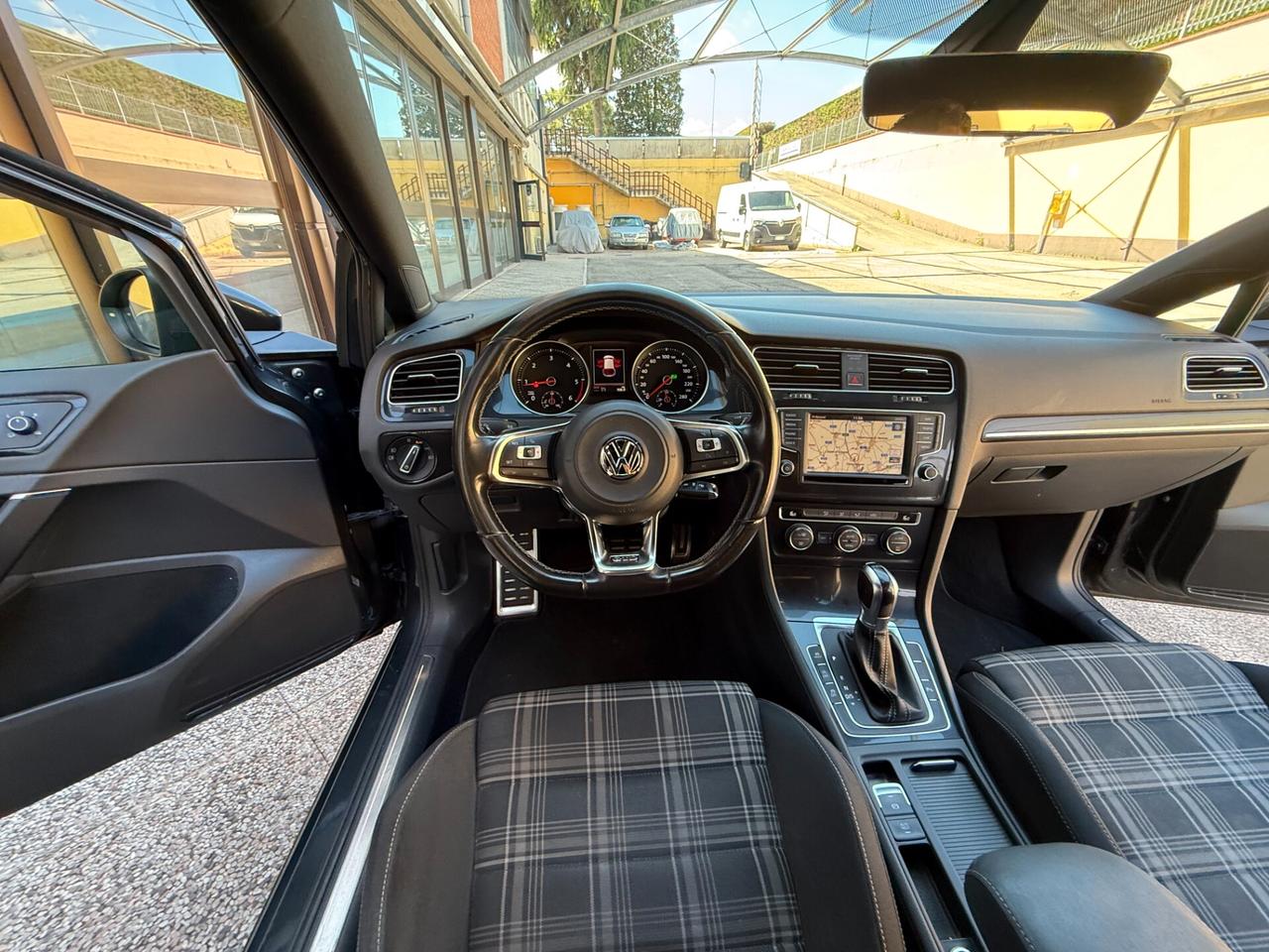 Volkswagen Golf GTD 2.0 TDI DSG 5p. 184cv ""MOLTO BELLA ED EFFICIENTE""