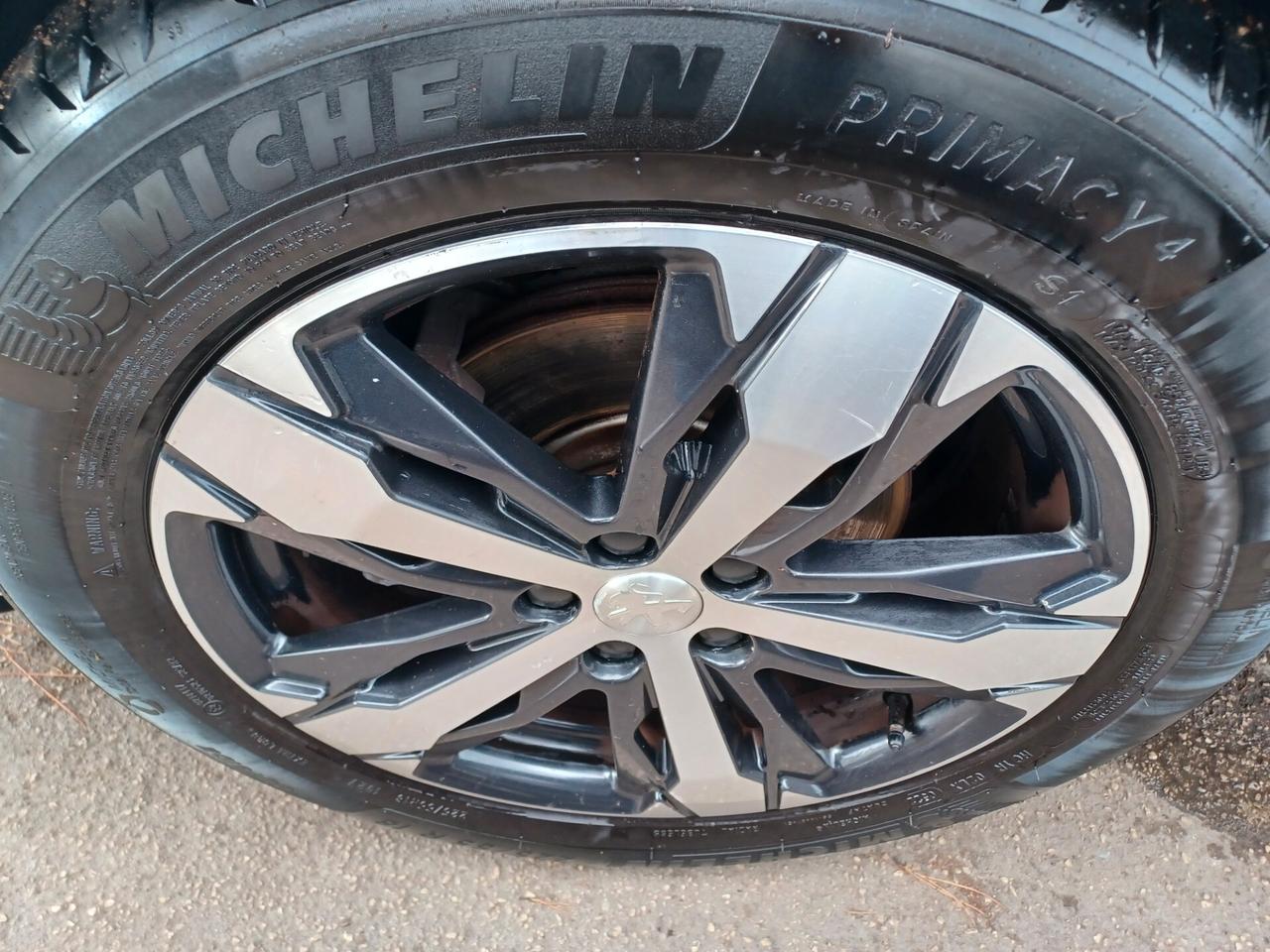 Peugeot 3008 1.5 HDI 130 CV AUTOMATICA ALLURE