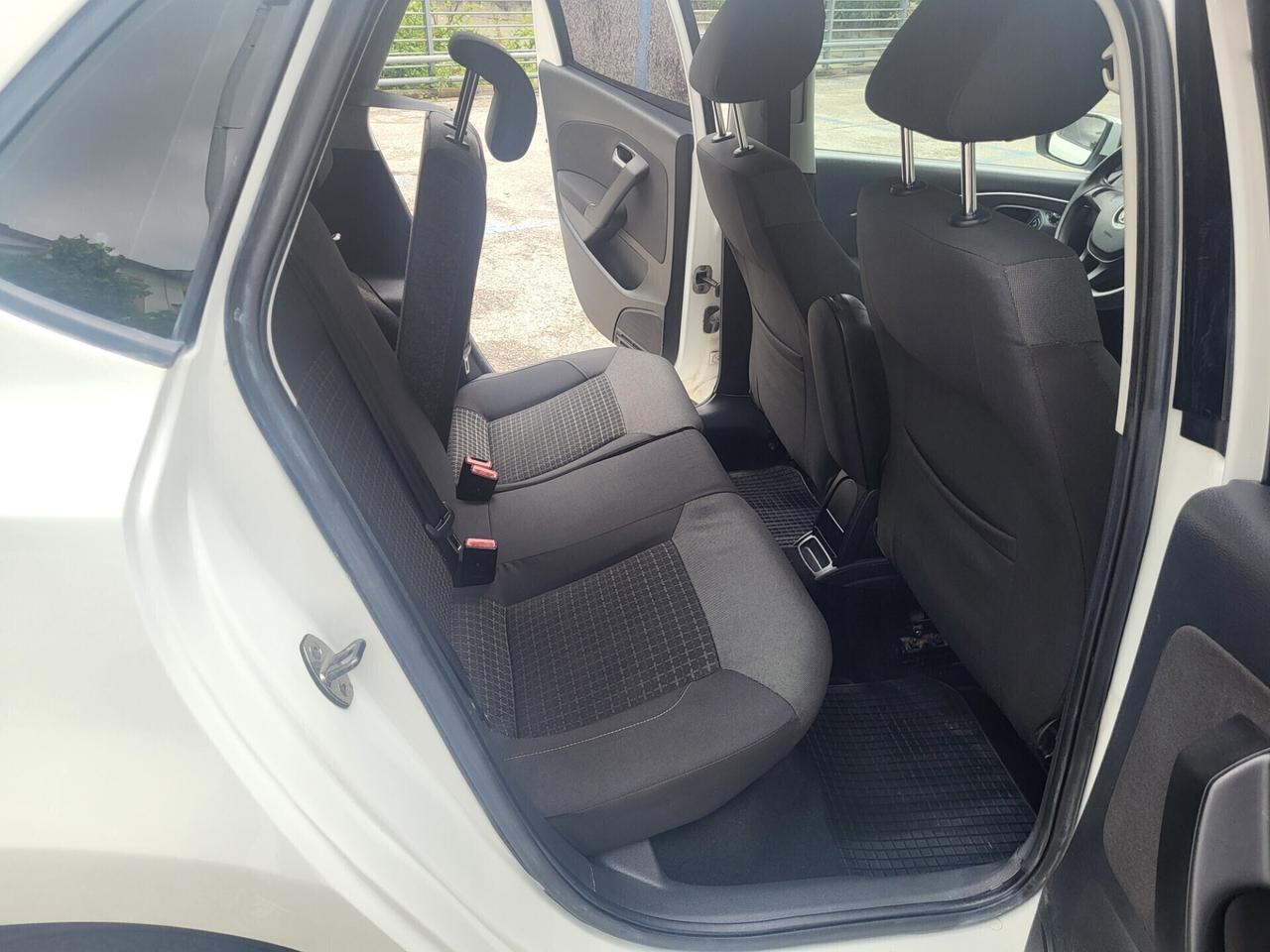 VOLKSWAGEN POLO 1,4 TDI-UNICO PROP-EURO 6-3 REVISI