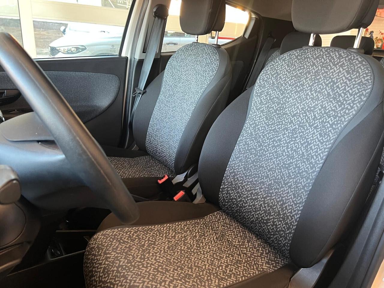 Lancia Ypsilon 1.0 HYBRID 30.000KM*NESSUN VINCOLO FINANZIAM* AZIENDALE Ecochic Silver