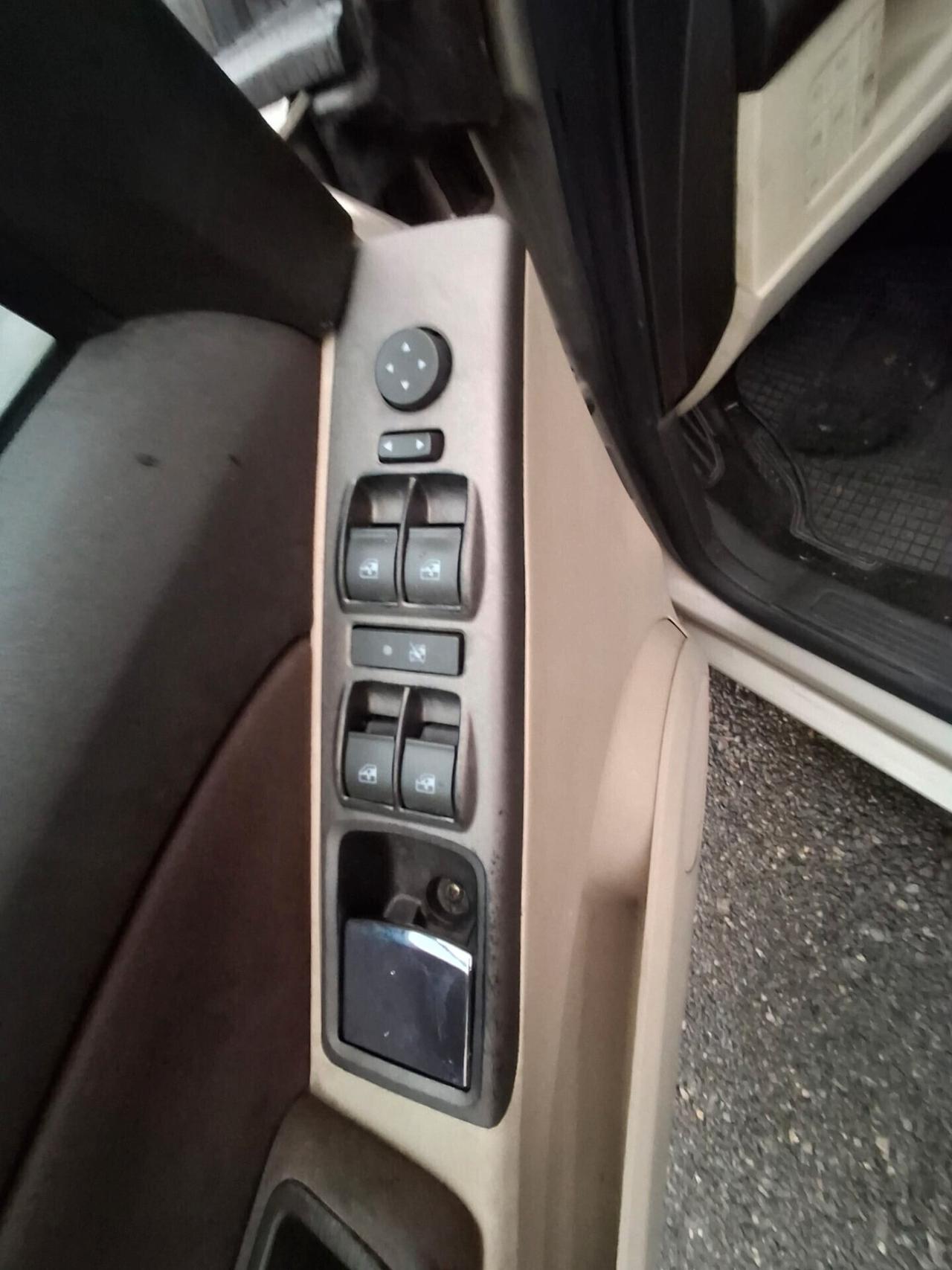 Lancia MUSA 1.4 16V Platino Plus GPL