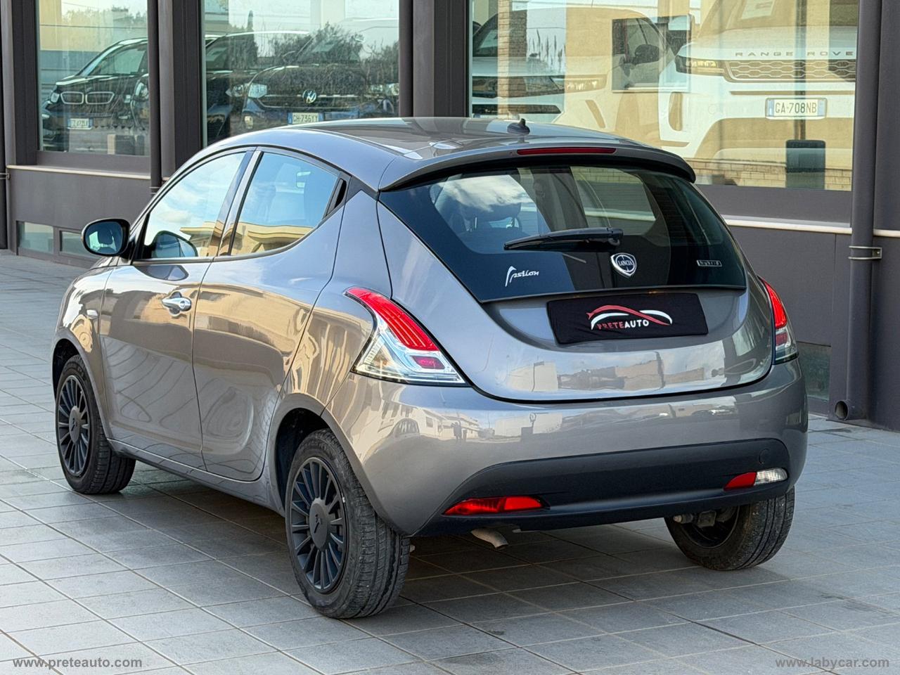 LANCIA Ypsilon 1.0 FireFly 5pS&S Hyb. Eco Silv.