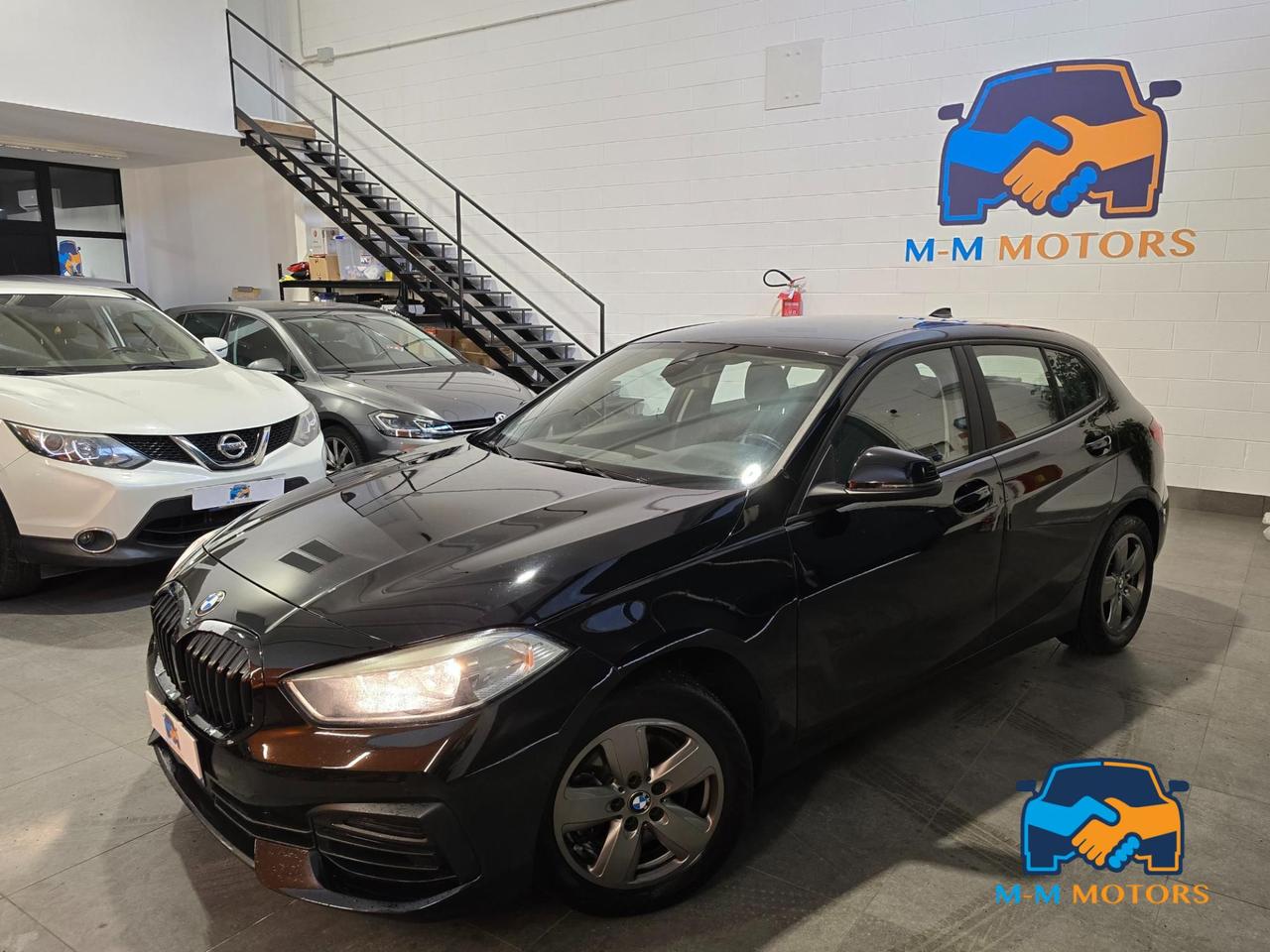 BMW 116 d 5p. Business Advantage