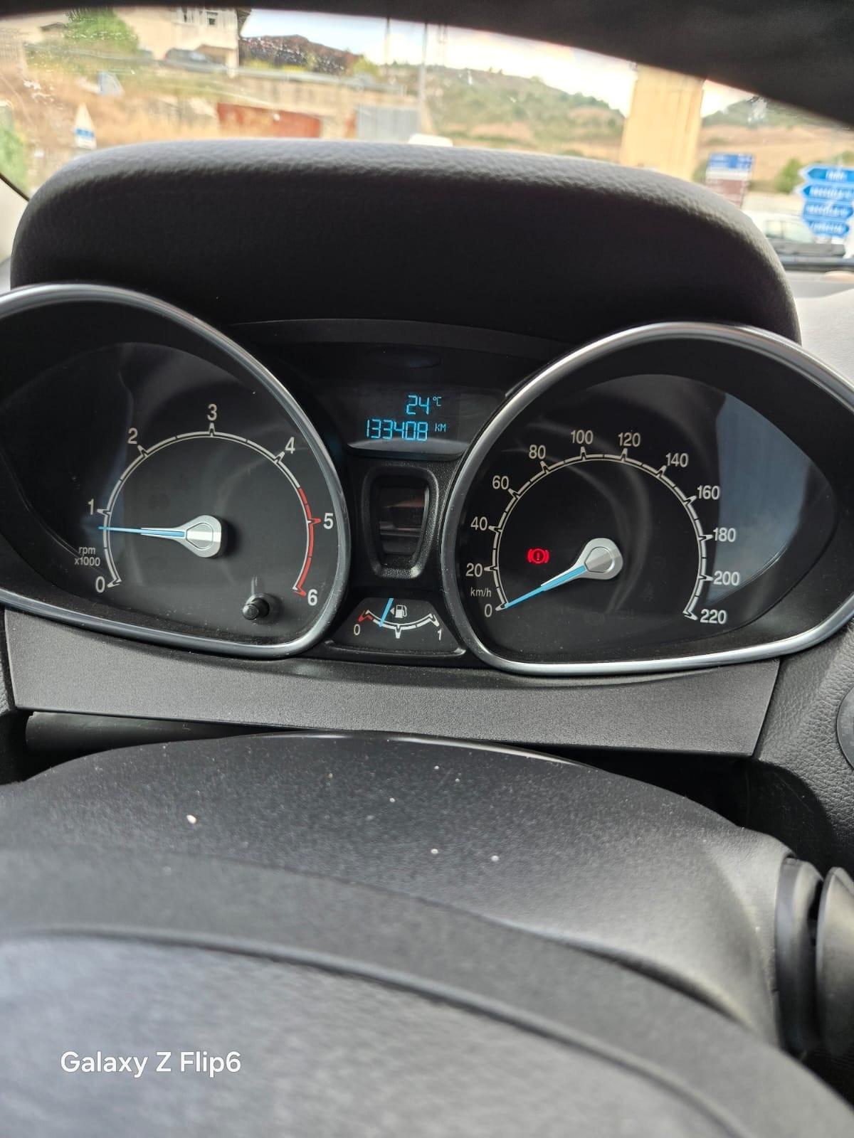 Ford B-Max 1.6 TDCi 95 CV Individual
