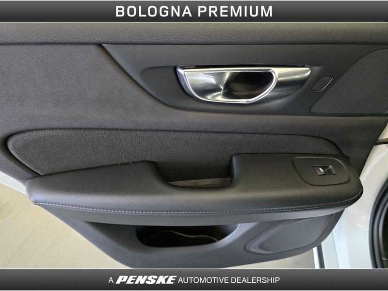 Volvo V60 T6 Recharge AWD Plug-in Hybrid Inscription Expression