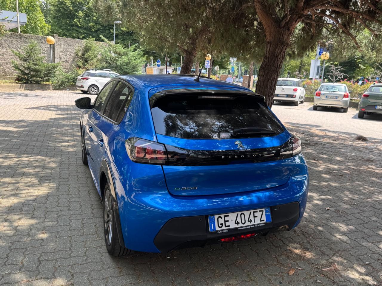Peugeot 208 motore elettrico 136 CV 5 porte Active Pack